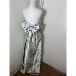 Alfred Sung Sage Green Floral Strapless Gown Sz 2